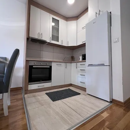 Mscondoapartment * Kragujevac
